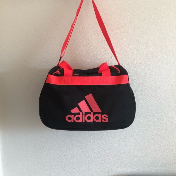 Adidas Graphic Duffle Bag - Picture 3 of 10